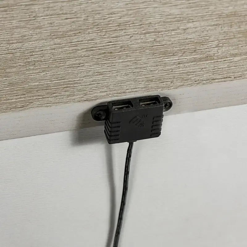 Juego de dormitorio de 3 piezas de madera maciza color champán con marco de metal, King/Queen, 2 mesitas de noche